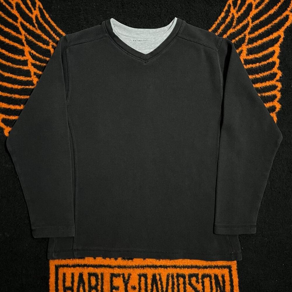 Pullover long sleeve sweater
